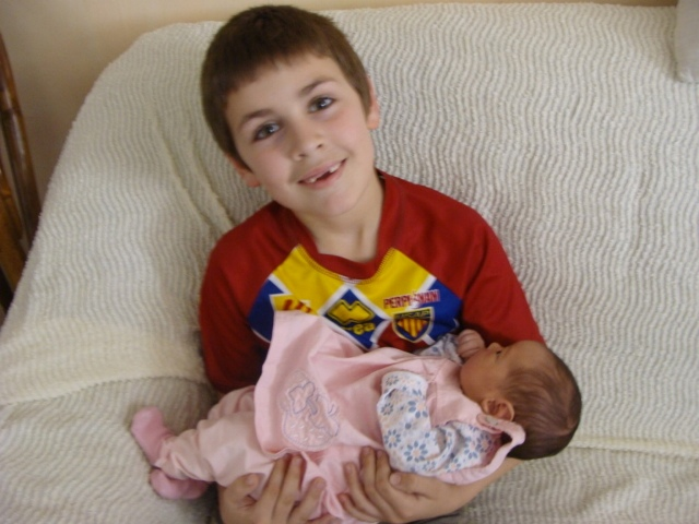 Les Petits Poissons Rouges Depot Vente Pour Enfants Ulule