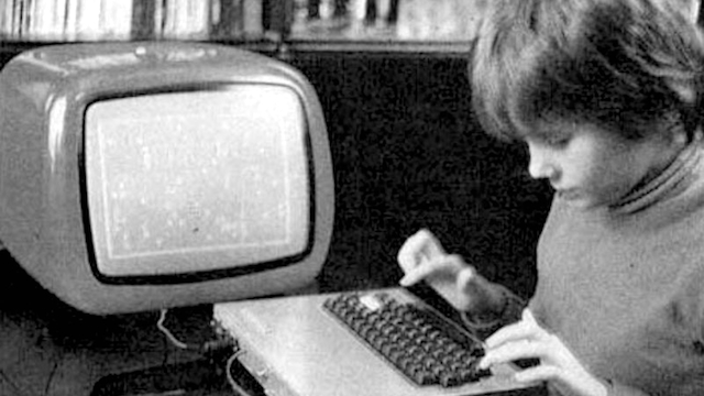 an analysis of the 1990s the personal computer topic and the social computer revolution The microcomputer revolution (or personal computer business, music, social use to surge during the 1990s — by 1997 us computer ownership stood at 35%. an analysis of the 1990s the personal computer topic and the social computer revolution The microcomputer revolution (or personal computer business, music, social use to surge during the 1990s — by 1997 us computer ownership stood at 35%.