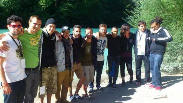 Write a message peace tree project picture